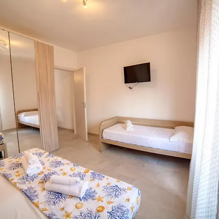 Seaweed House Apartment